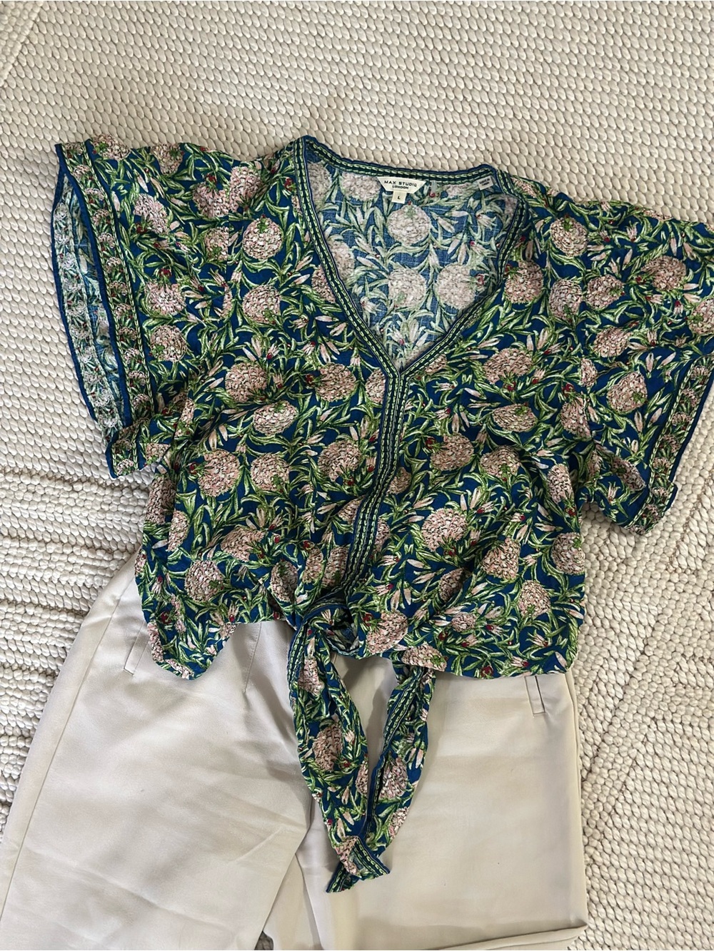 Max Studio Green Floral Tie-Front Crop Top